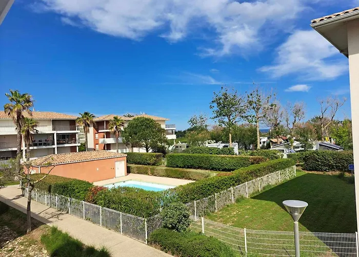 Lejlighed T2 Avec Terrasse, Piscine Et Parking Prive - - Fr-1-326-826 *